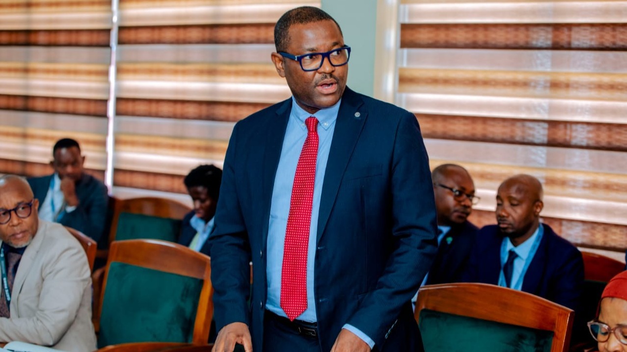 ATTORNEY GENERAL PRESENTS LAWS AMENDMENT BILL TO PARLIAMENTARY COMMITTEE
