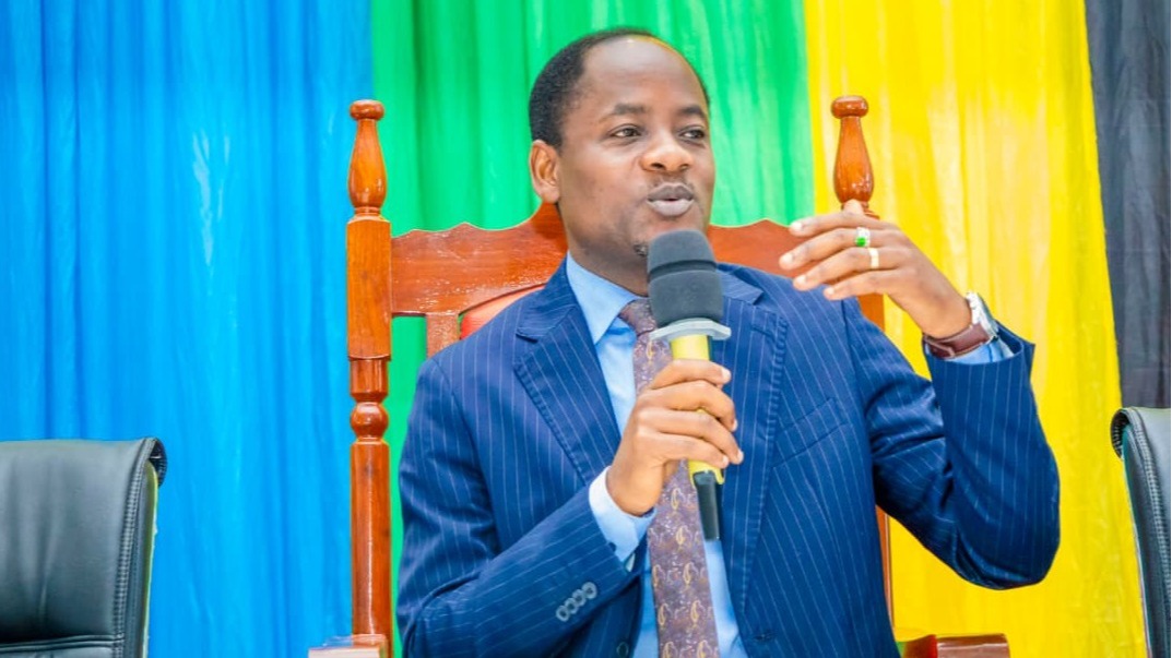 WATUMISHI WAPYA OFISI YA MWANASHERIA MKU...